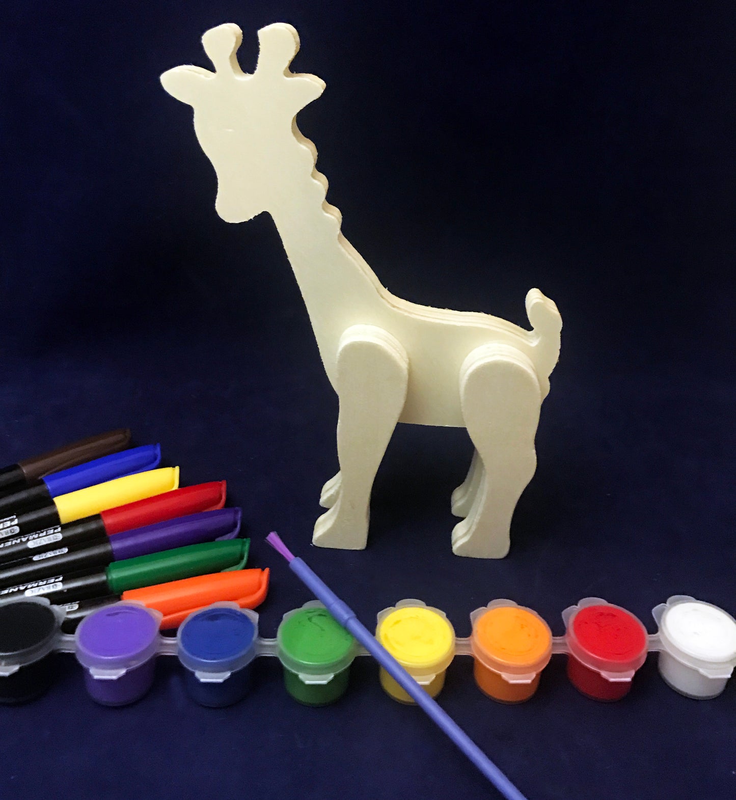 Paint a wooden Giraffe Art Activity