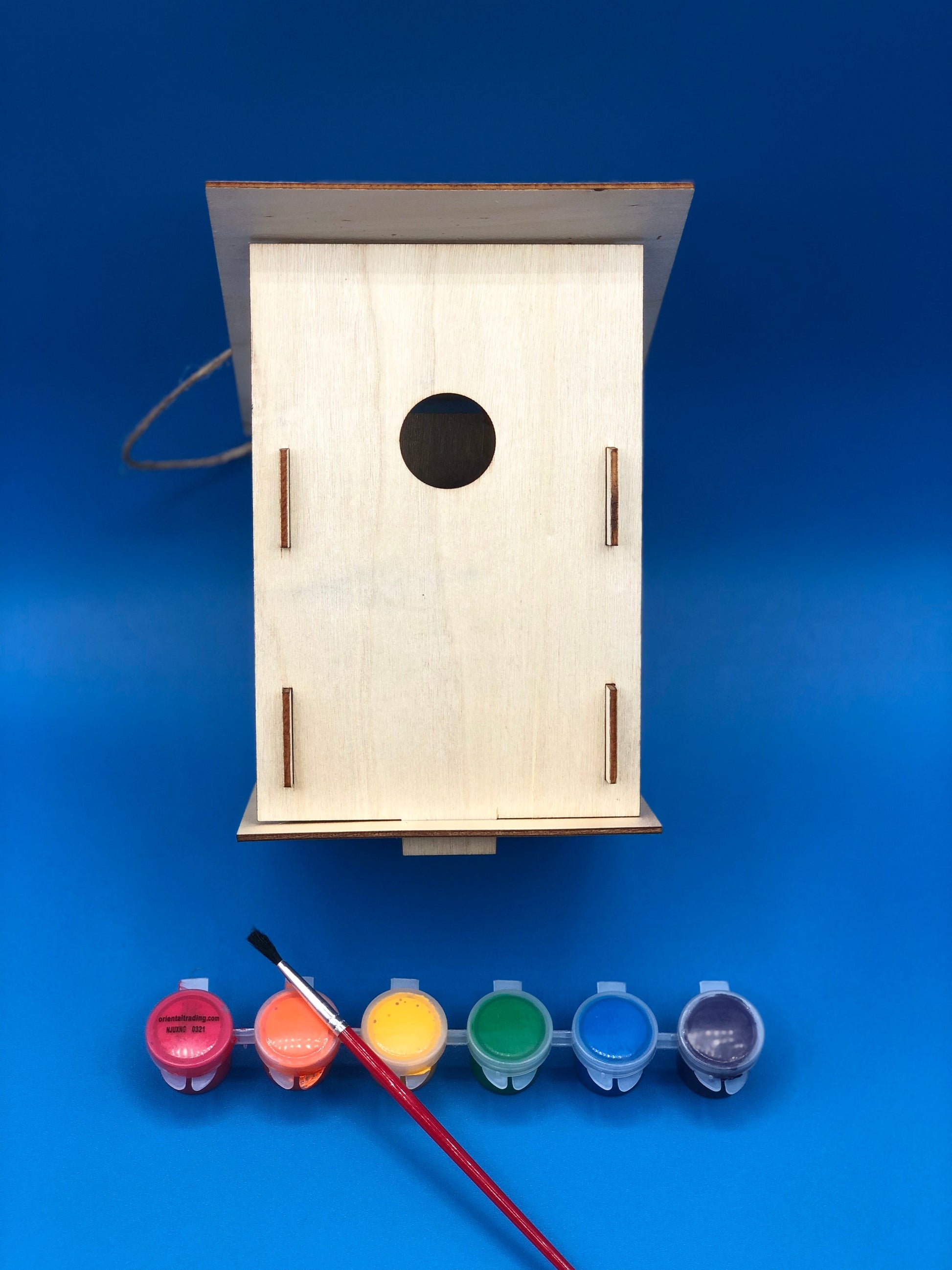 Build a birdhouse Kids STEM