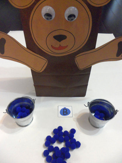 Paper bag bears - Blueberries For Sal by Robert McCloskey - Ivy Kids subscription box activities.